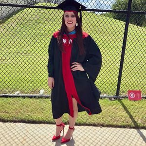 Meet your Posher, Danielle